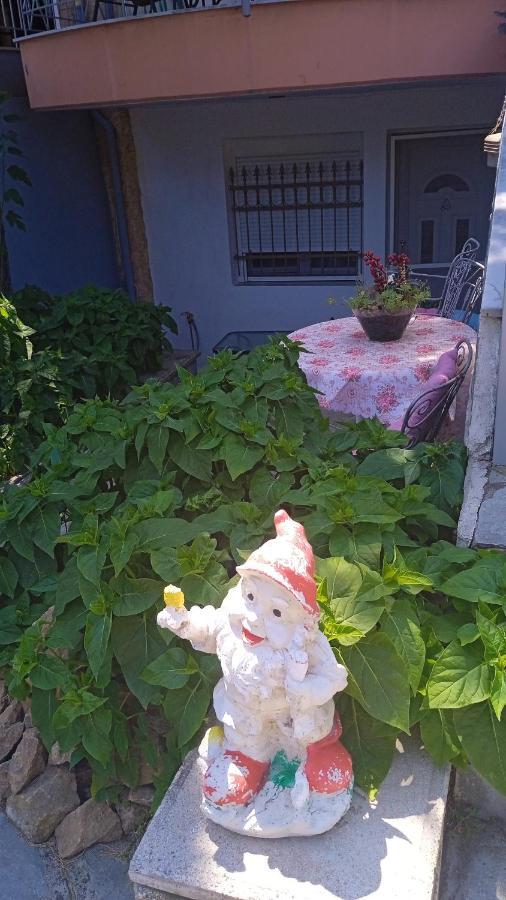 Roses Apartments Nea Michaniona Ngoại thất bức ảnh