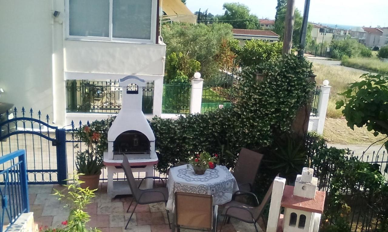 Roses Apartments Nea Michaniona Ngoại thất bức ảnh
